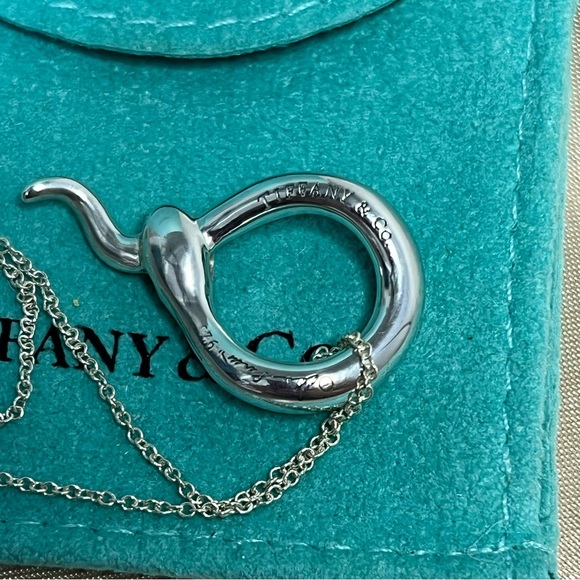 Tiffany & Co Elsa Peretti Snake Pendant Necklace Sterling Silver w/ Box & Pouch - Picture 6 of 16